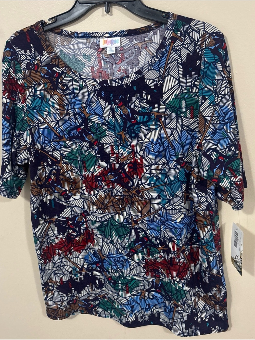 LuLaRoe Short Sleeve Scoop Neck Top - Navy, Blue, Green, Red, Brown, White